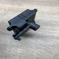 27743 00A01   Air flap motor/actuator Nissan Qashqai