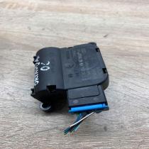 0132801342   Air flap motor/actuator Skoda Superb B6 (3T)