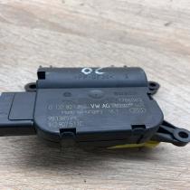 0132801342   Air flap motor/actuator Skoda Superb B6 (3T)