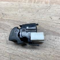 607 3d66 mirror window  Electric window control switch Toyota Corolla Verso E121