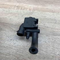 D215P2 Vacum  Vacuum valve Opel Vectra B