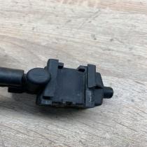 D215P2 Vacum  Vacuum valve Opel Vectra B