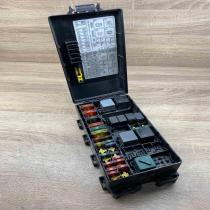518261300 98AG 14A067 CE  Fuse box set Ford Focus