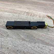 8622365   Airbag deployment crash/impact sensor Volvo S60
