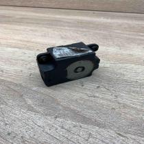 2511091B   Air flap motor/actuator Peugeot 308