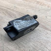 2511091B   Air flap motor/actuator Peugeot 308