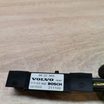 8622365 001555  Airbag deployment crash/impact sensor Volvo V70