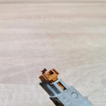 9472488 001566  Airbag deployment crash/impact sensor Volvo S80