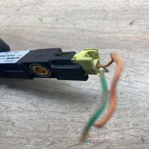 8622365 003730  Airbag deployment crash/impact sensor Volvo S60