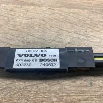 8622365 003730  Airbag deployment crash/impact sensor Volvo S60