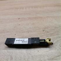 9472489 001574  Airbag deployment crash/impact sensor Volvo S80