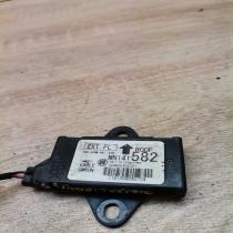 mn141582   Aerial antenna amplifier Mitsubishi Outlander