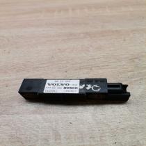 8622365   Airbag deployment crash/impact sensor Volvo S60