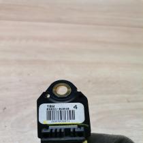 89831 0w040   Airbag deployment crash/impact sensor Lexus IS 220D-250-350