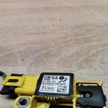 24460761 sa006538460  Airbag deployment crash/impact sensor Opel Zafira B