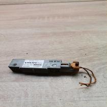9452777   Airbag deployment crash/impact sensor Volvo V70