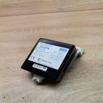 89741 0f010   Door control unit/module Toyota Corolla Verso AR10