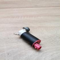 Vectra washer pump   Headlight washer pump Opel Vectra B
