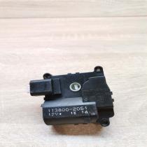 113800 2051   Air flap motor/actuator Toyota Avensis Verso