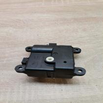 3k010 30840   Air flap motor/actuator Nissan Qashqai