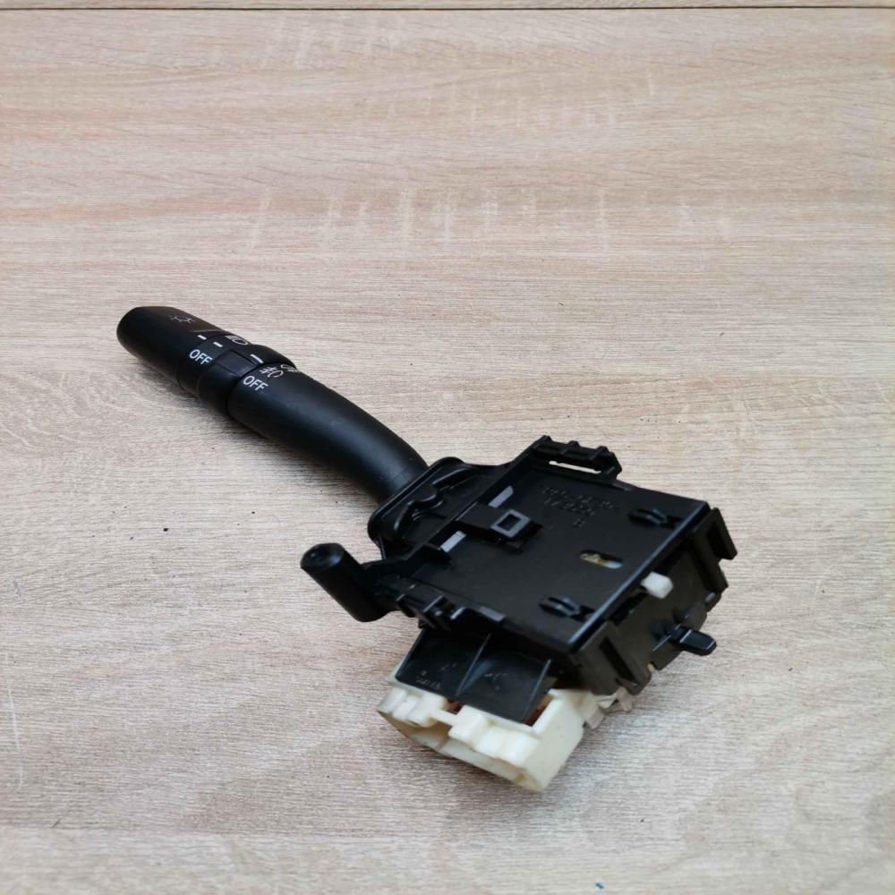 84140 05110   Indicator stalk Toyota Avensis T250