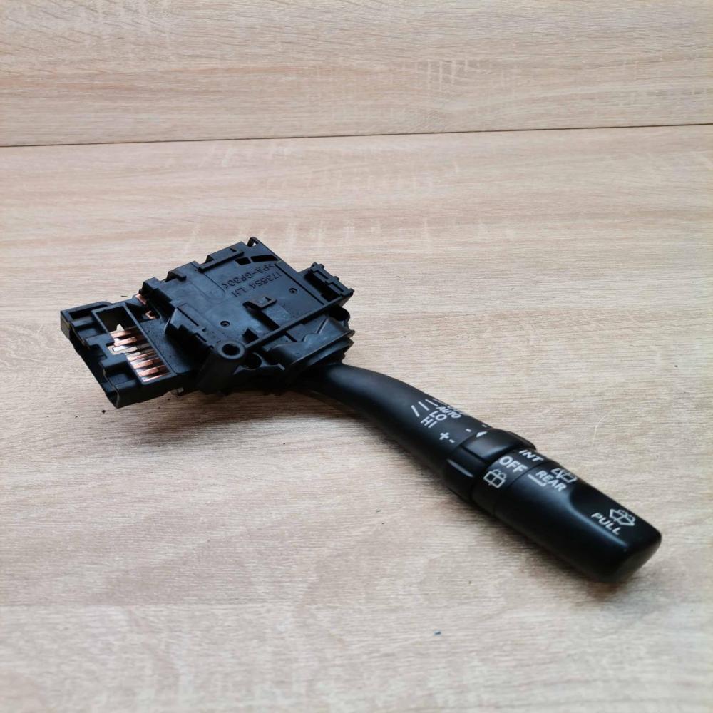 84652 05170 173821  Wiper control stalk Toyota Avensis T250