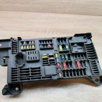 10 12 08 00 38 41  Fuse box set BMW 1 E81 E87