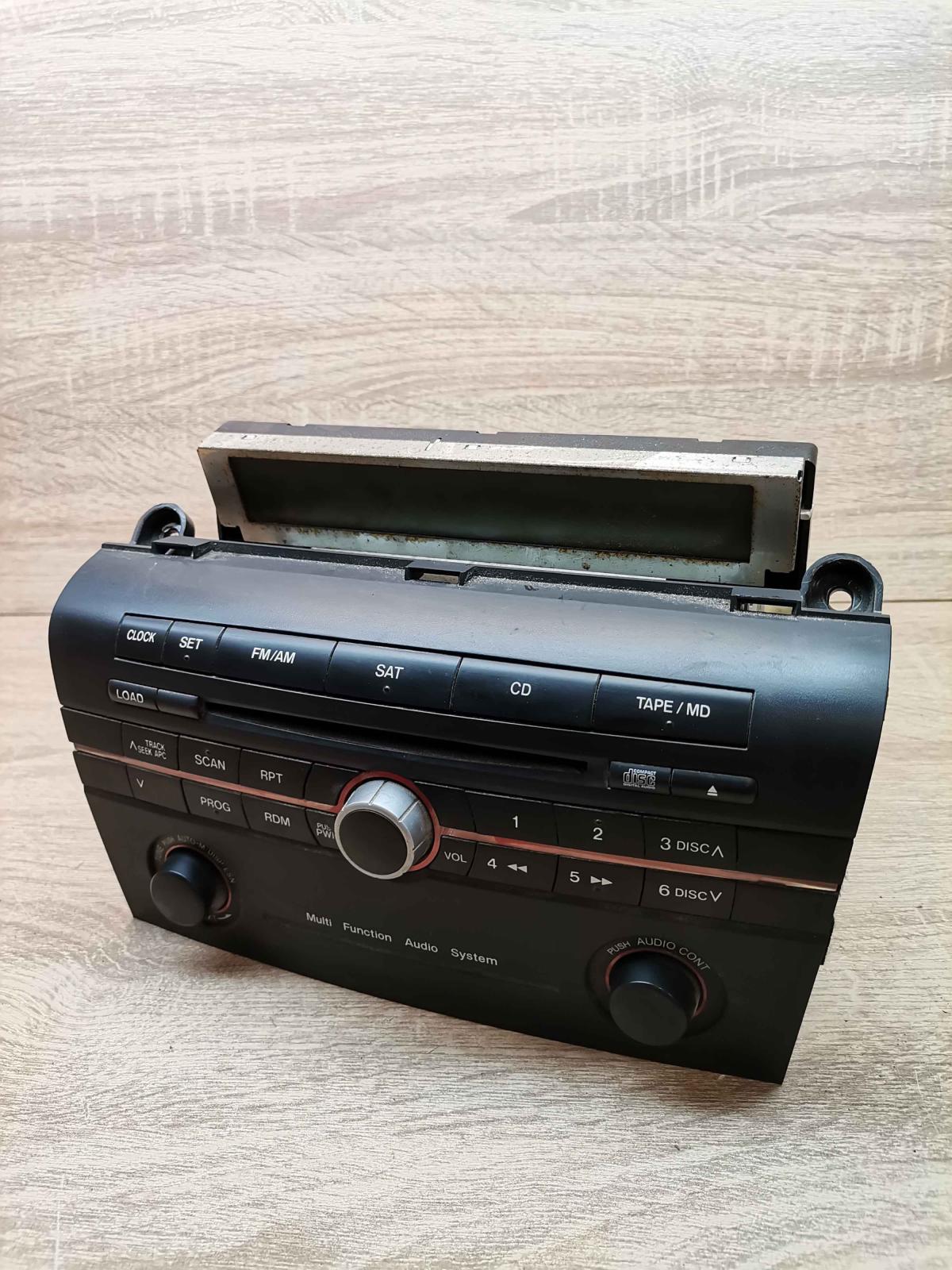 14792971 05a1b03299  Radio/CD/DVD/GPS head unit Mazda 3 I