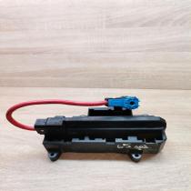 6900583 106887 10  Fuse module BMW 7 E65 E66