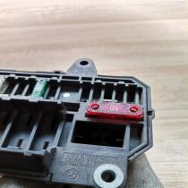 6900583 106887 10  Fuse module BMW 7 E65 E66