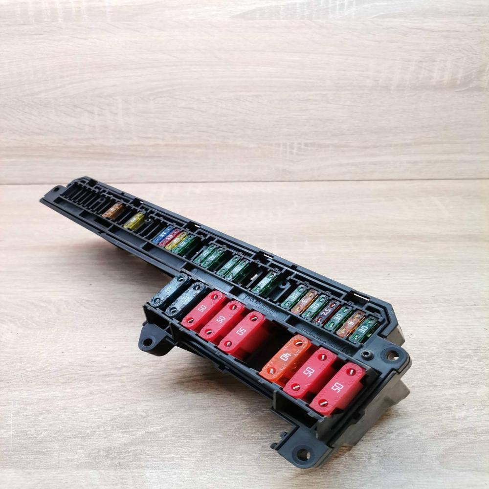 6932452   Fuse module BMW 5 E60 E61