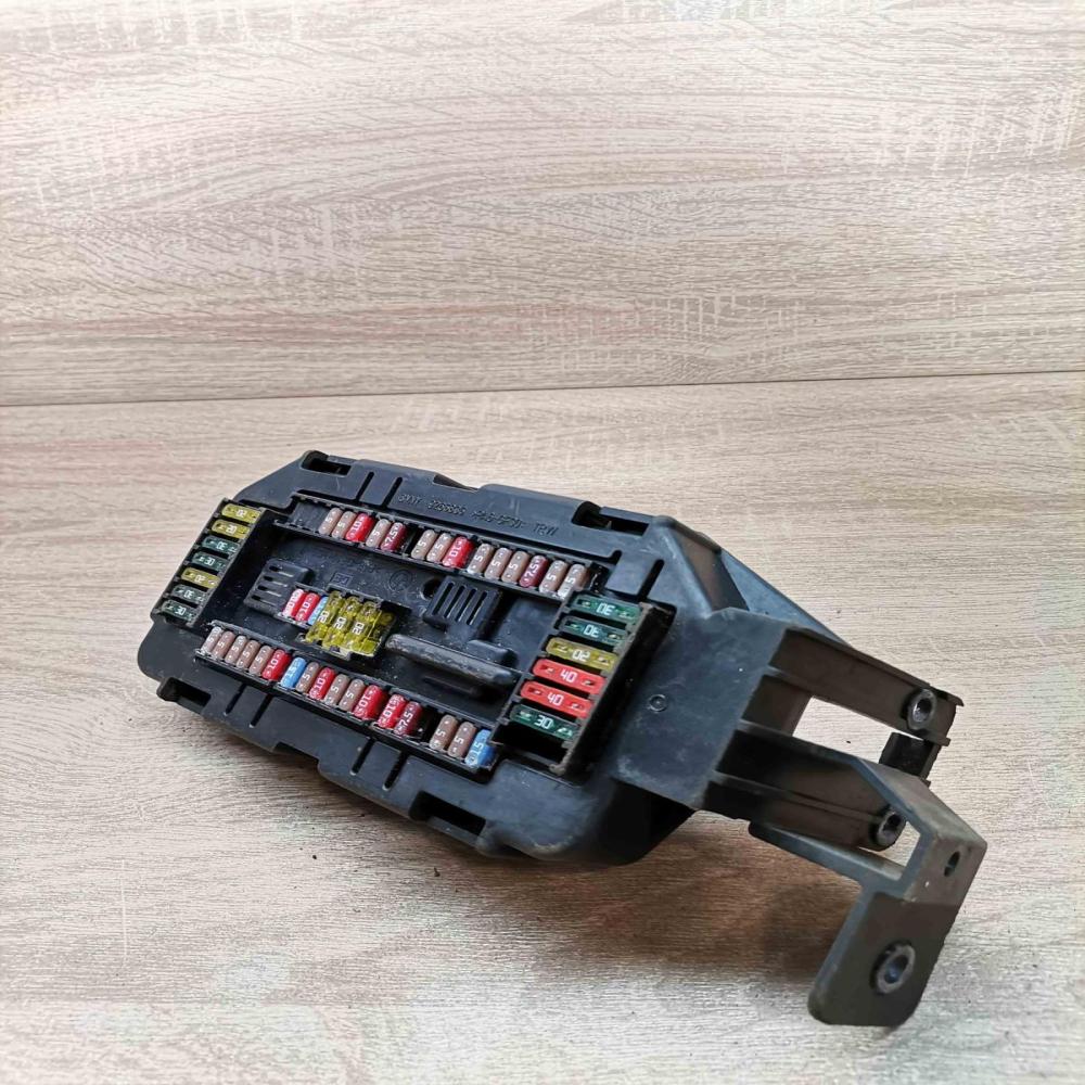 9265835   Fuse module BMW X5 F15