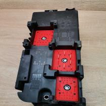 13144711 519068019  Fuse module Opel Signum