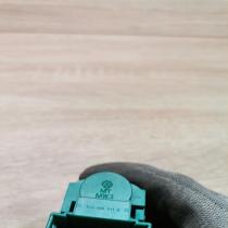 1c0945511a   Brake pedal sensor switch Volkswagen Transporter - Caravelle T5