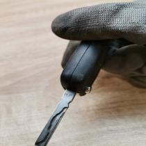 2E0959753A   Ignition key/card Volkswagen PASSAT B5.5