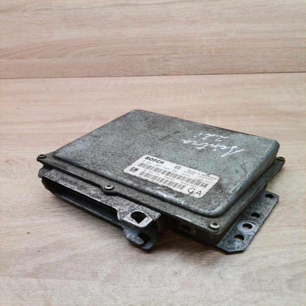 90505778 0261203548  Engine control unit/module ECU Opel Sintra