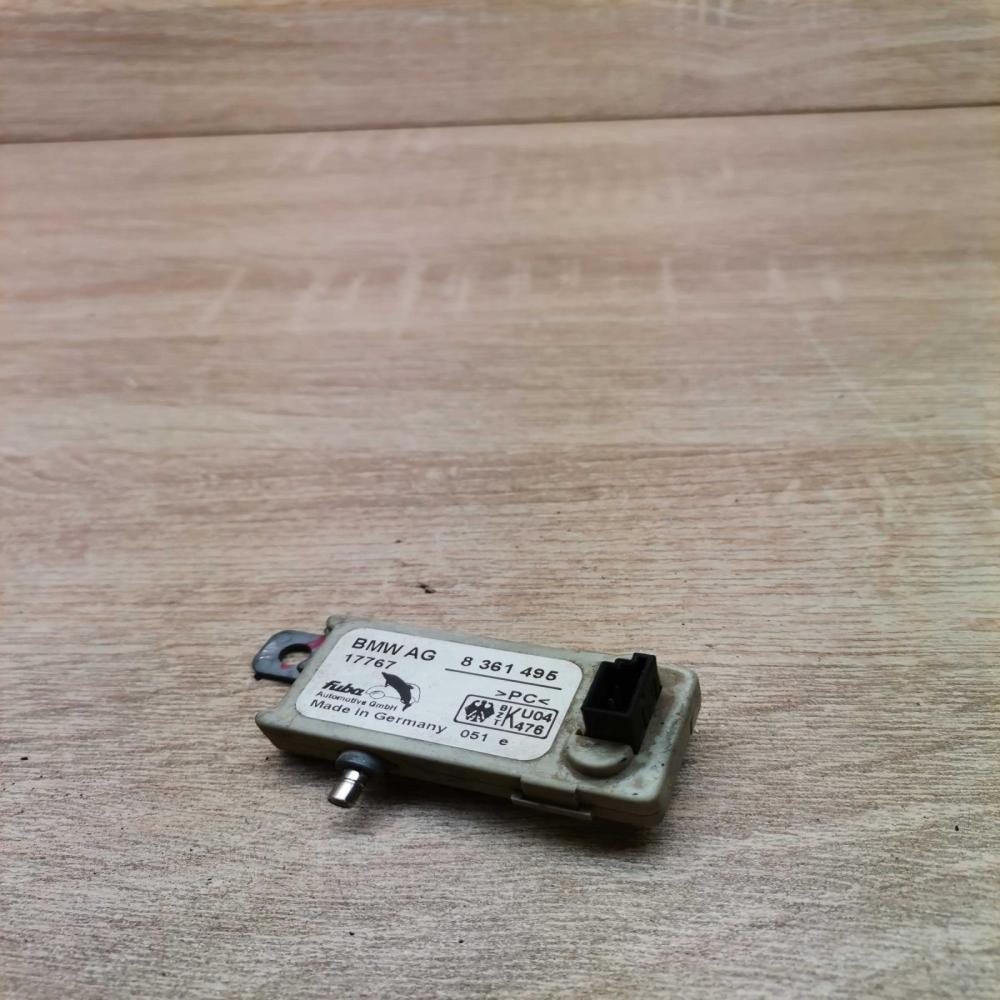 8361495 17767  Aerial antenna amplifier BMW 3 E46