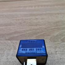 8a0951253   Other relay Audi A8 S8 D2 4D