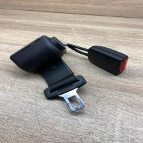 3B0857813B   Middle seatbelt (rear) Volkswagen PASSAT B5