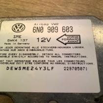 6N0909603   Airbag control unit/module Volkswagen Golf III