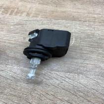 HL0008830   Headlight level adjustment motor Audi A6 S6 C6 4F