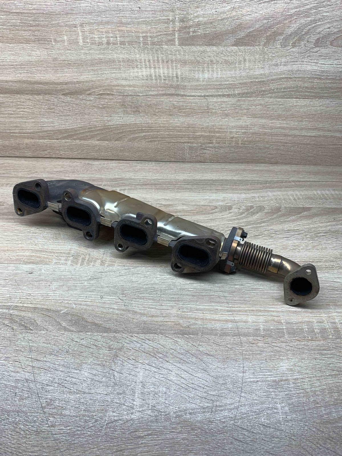 250811 01906   Exhaust manifold Mercedes-Benz ML W164