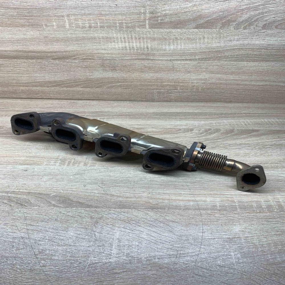 250811 01906   Exhaust manifold Mercedes-Benz ML W164