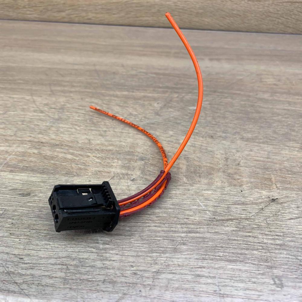1355639   Plug wire BMW 5 E39