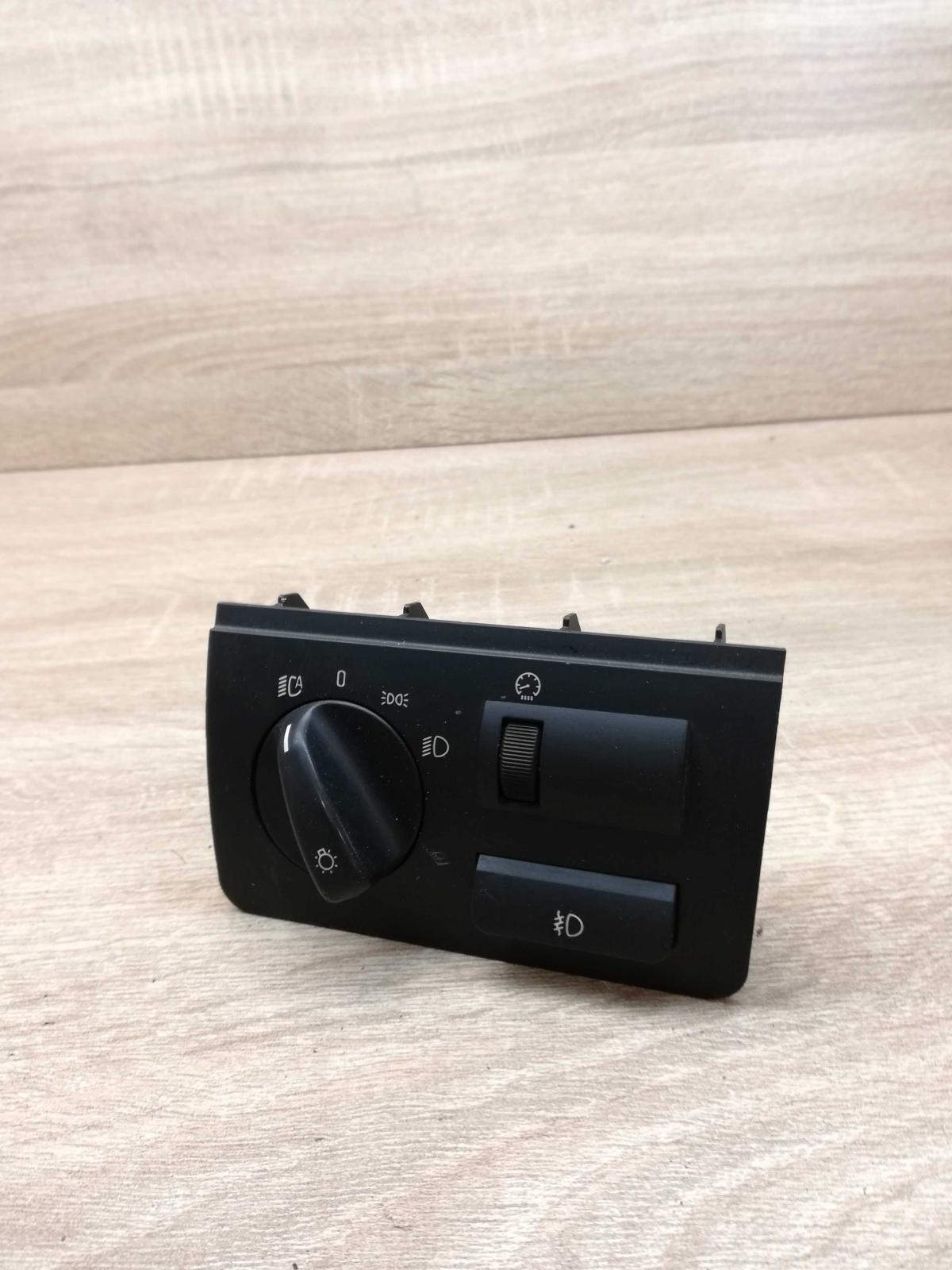 6909777   Light switch BMW X5 E53