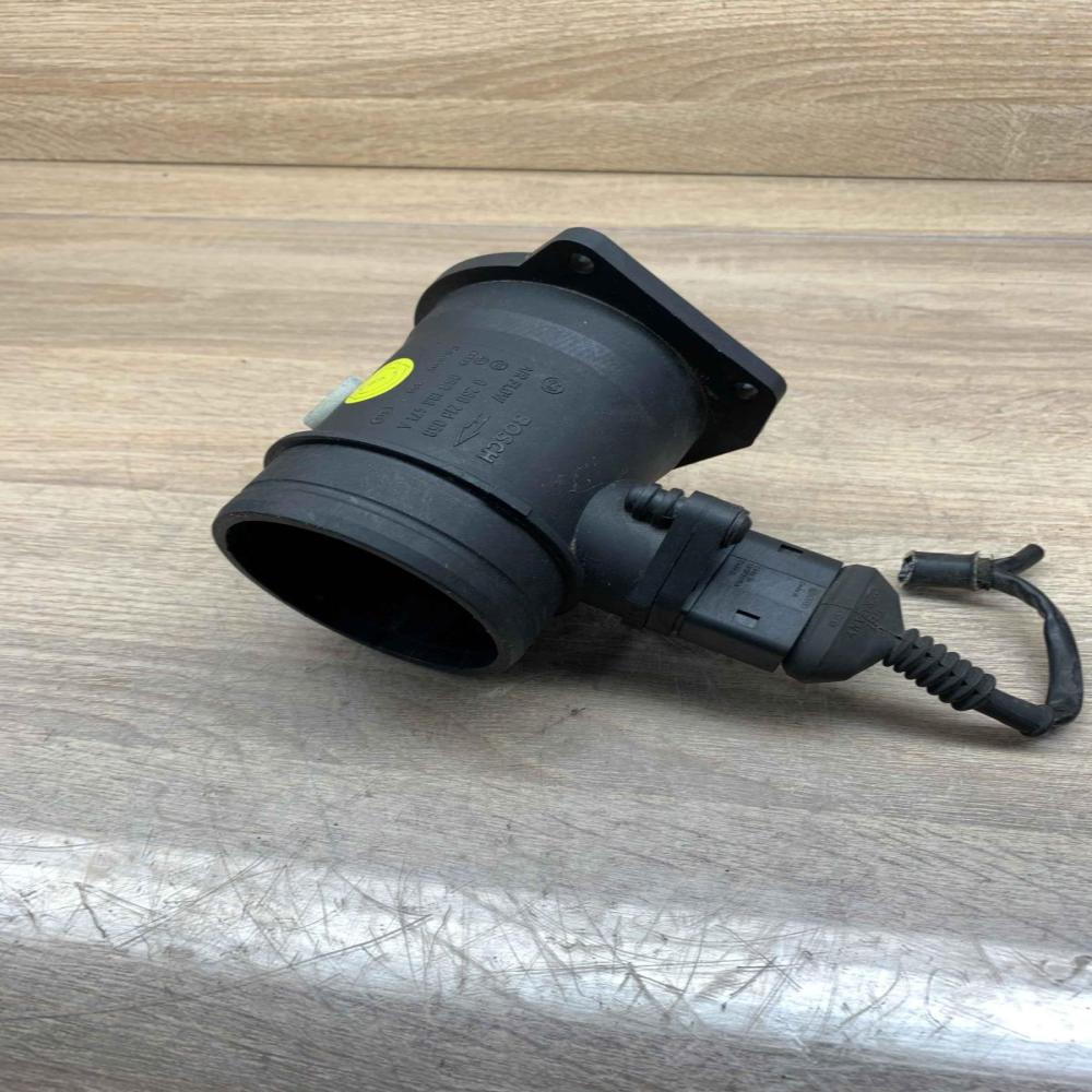 0280218058 06B133471A  Mass air flow meter Audi A4 S4 B6 8E 8H