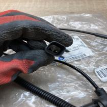 13329258   ABS wheel speed sensor Opel Astra J