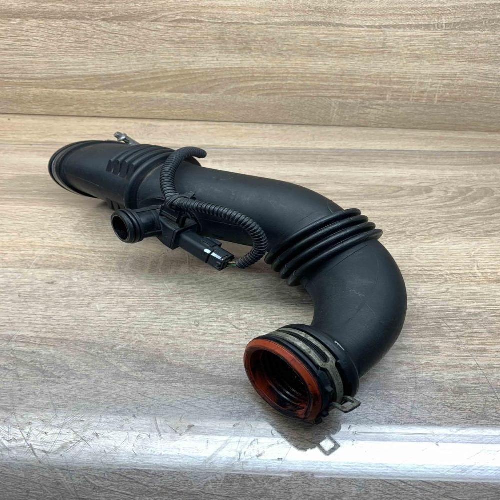 9687883680   Intercooler hose/pipe Citroen Berlingo