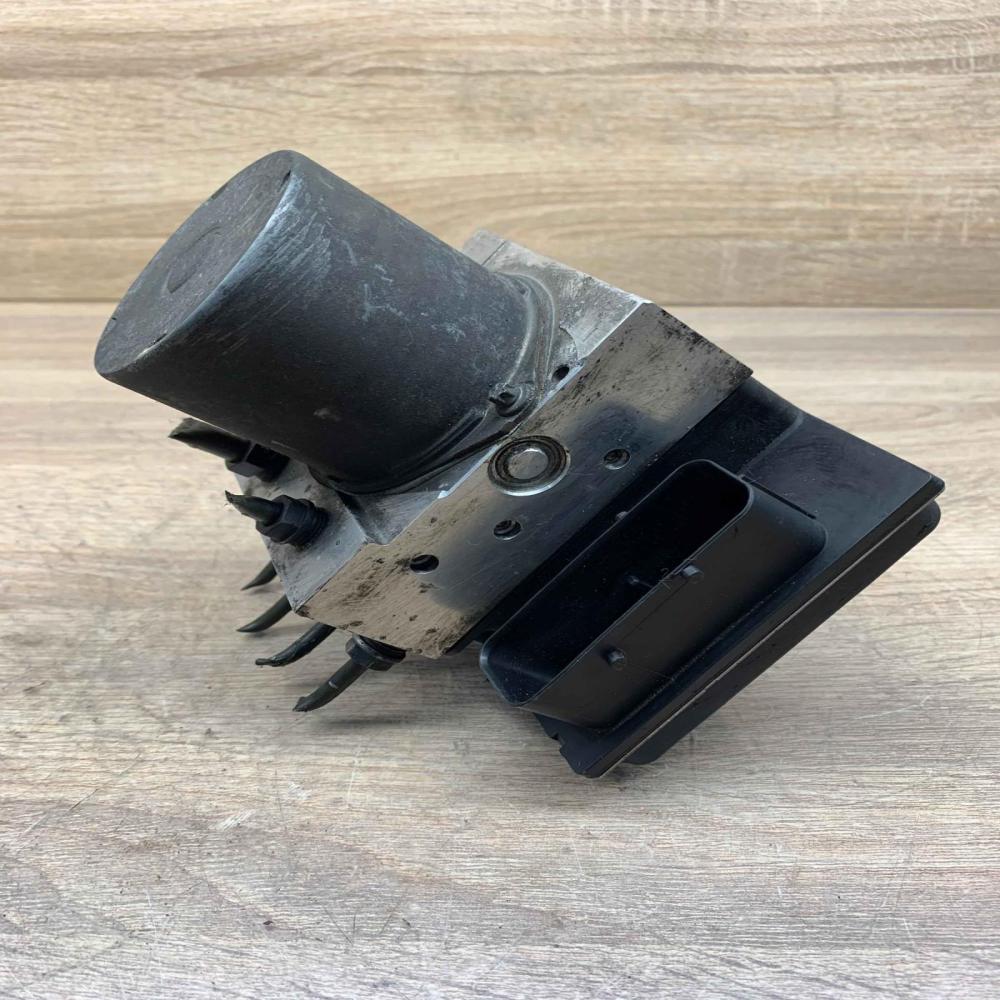 6768646 6768648  ABS Pump BMW 5 E60 E61
