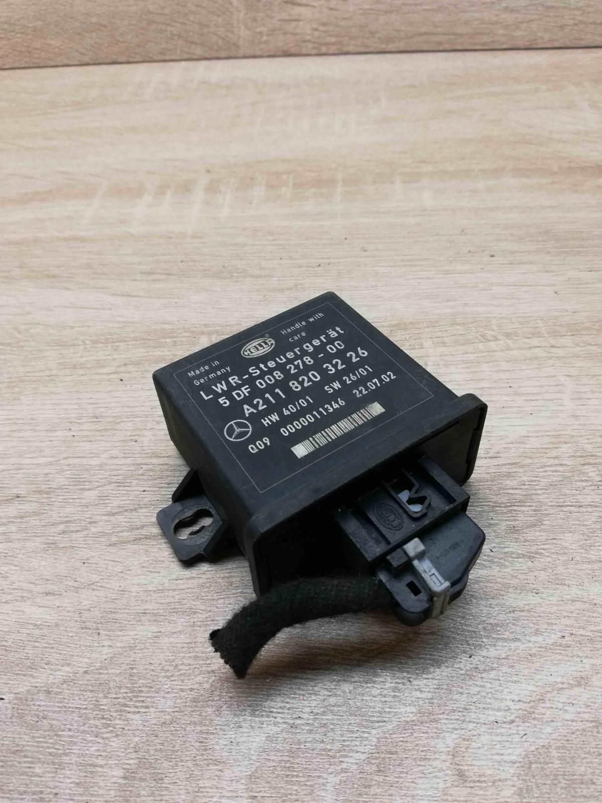 a2118203226 5df008278 00  Light module LCM Mercedes-Benz E W211